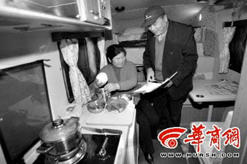 西安老兩口86天8省自駕房車游 暢享自由快樂