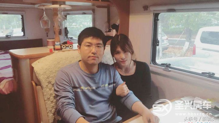 90后都開始房車自駕了