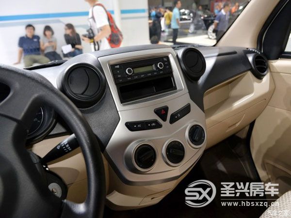 房車夢(mèng)不再遙遠(yuǎn) 實(shí)拍解放T80旅居車