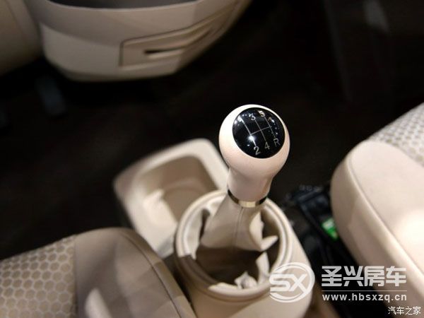 房車夢(mèng)不再遙遠(yuǎn) 實(shí)拍解放T80旅居車