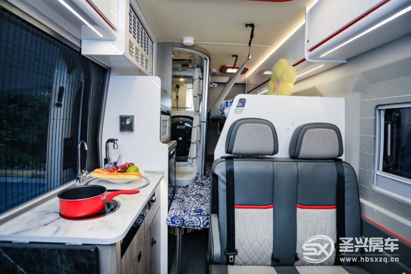 48V電路系統，獨立續航可維持3天，宇通全新B311豪享版房車等你來發現！get?code=ZGMxZDZmYmNlODY0OTNiNGZkMzg5ZTg5ZTNiZDdkMGQsMTY2NzAzNjIzMjg2Nw==