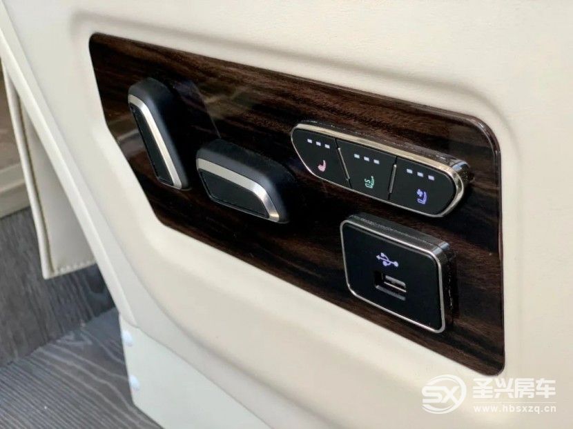 駿馳房車處女座，內外兼修，配備航空座椅與茶吧！get?code=ZDcxMGYyOTZjNjU4NzQwMWMwNTJiMTY2Y2VlMjcyOTcsMTY2NTY0NTg4ODMxMg==