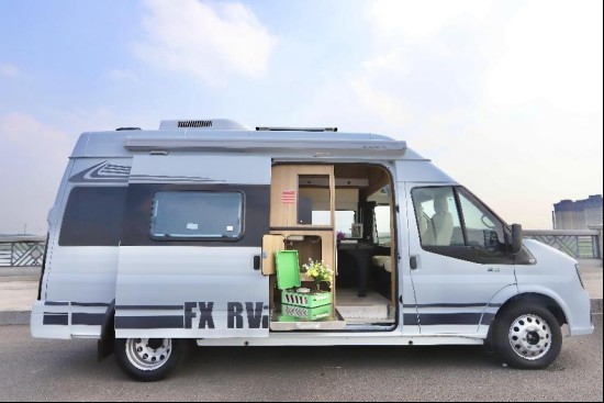 福順B型舒·野悅順房車，小巧靈活，內(nèi)飾溫馨