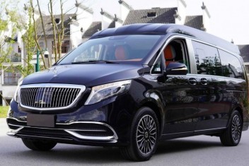 奔馳V260商務(wù)車