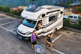 80后IT男辭職后，開房車長期旅行